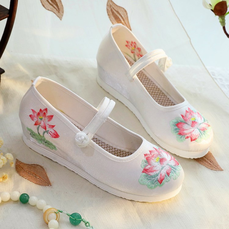 Embroidery White - 2026 Women's White & Green Lotus