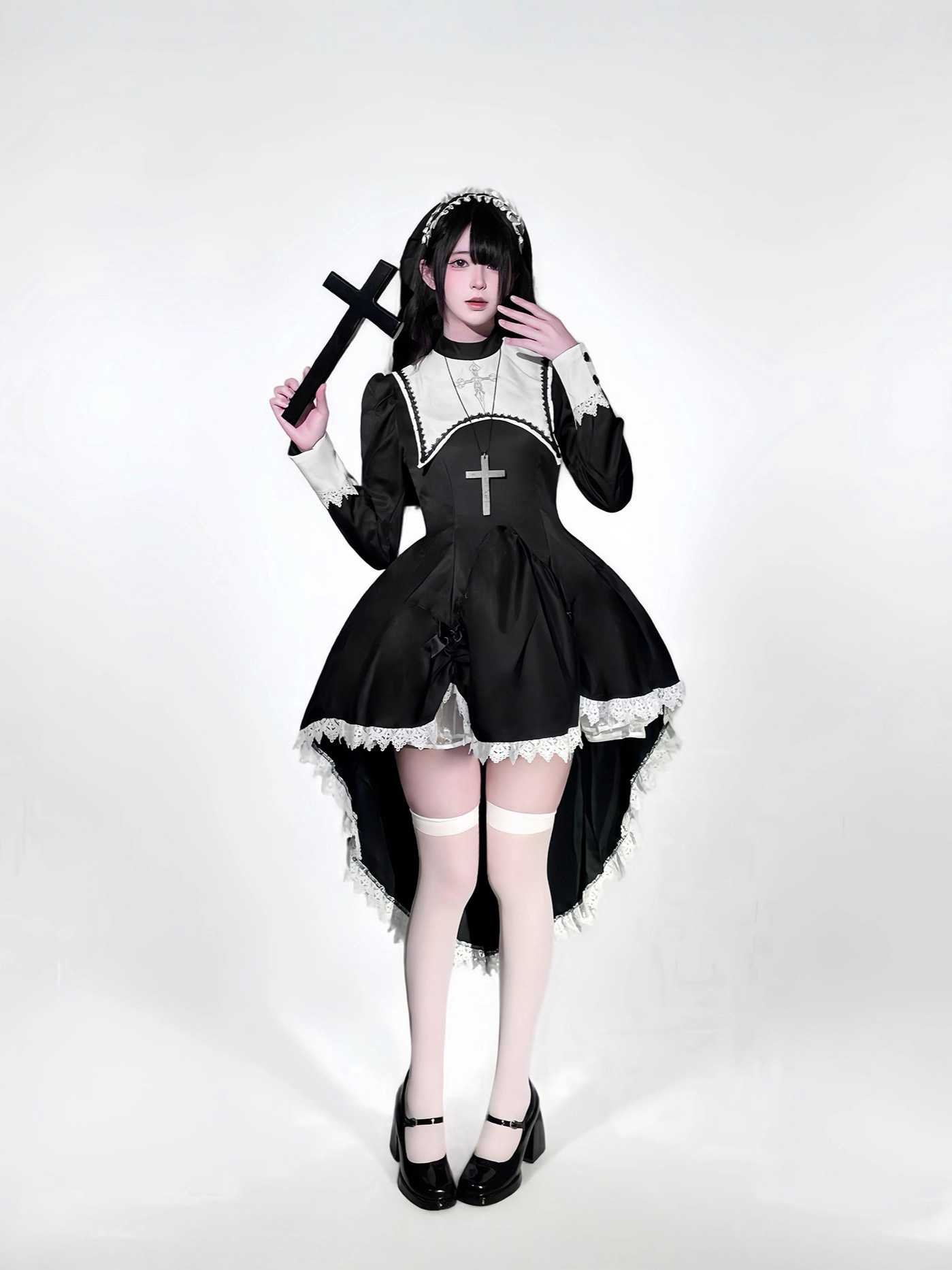 Embroidery Class - Gothic style dark embroidery cross Halloween