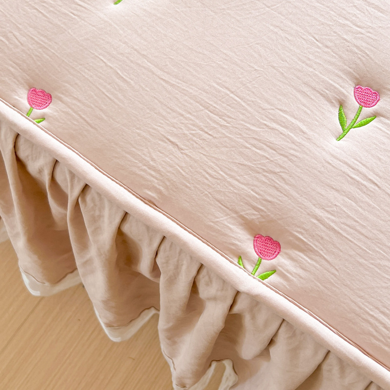 Thicken Quilted Cotton Bed Ski - огляд і ціна Embroidery Quilt Cover