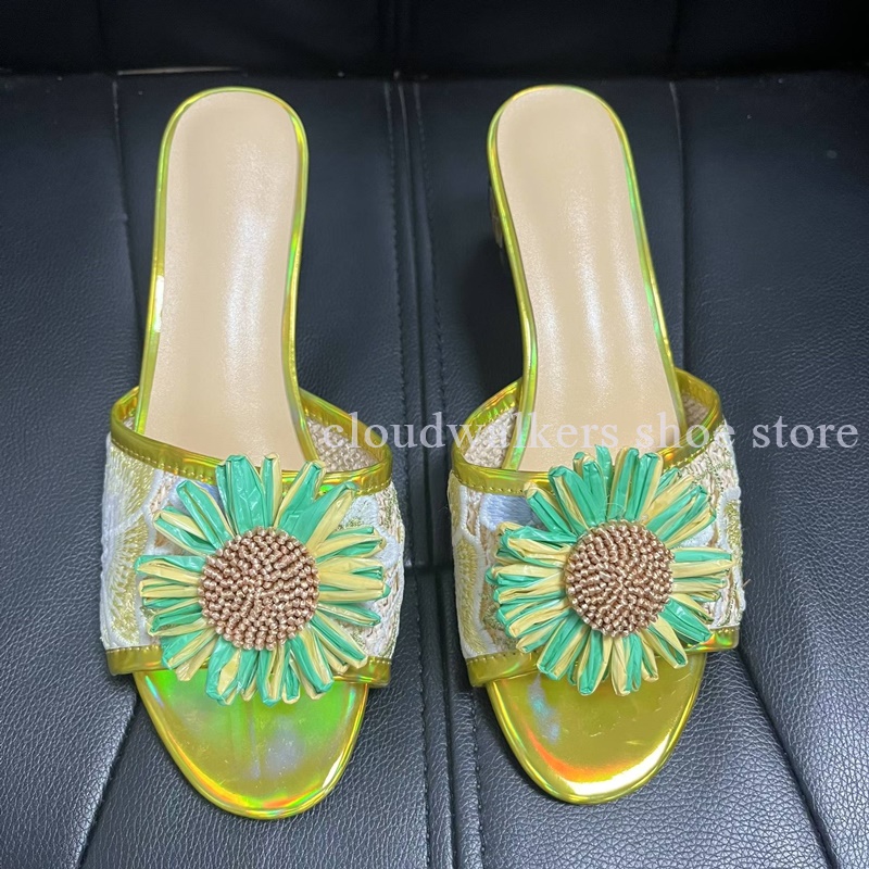 Iridescent Embroidery Upper Su - огляд і ціна Embroidery Design