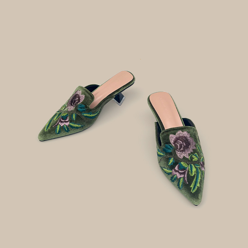 Embroidery Velour Women Shoes  - огляд і ціна Embroidery Design