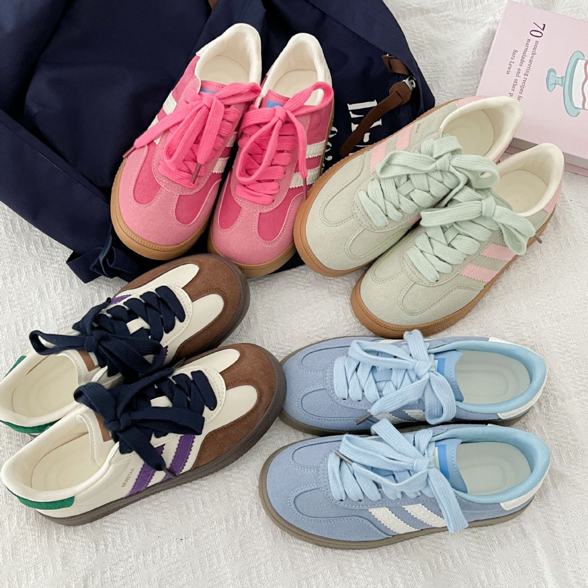 Vintage-style sneakers for wom - огляд і ціна Embroidery White