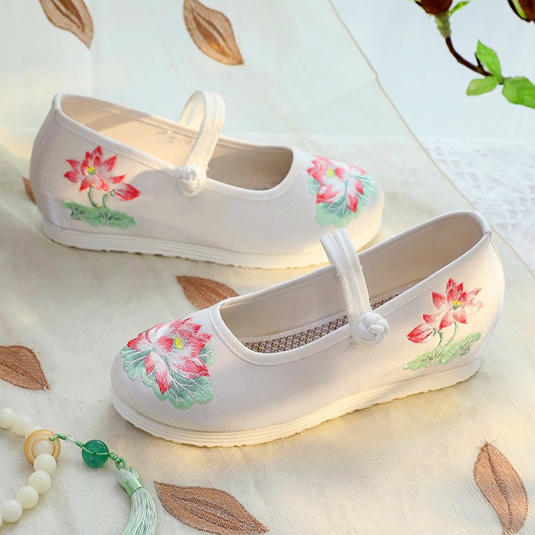 2026 Women's White & Green Lot - огляд і ціна Embroidery White