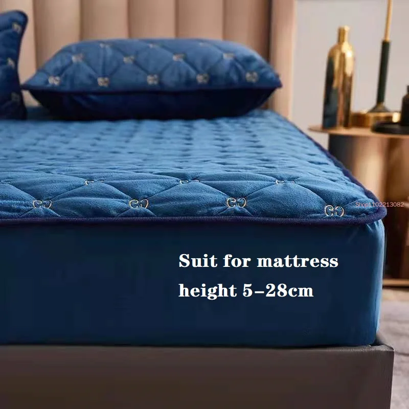 Embroidery Mattress Cover Thic - огляд і ціна Embroidery Quilt Cover