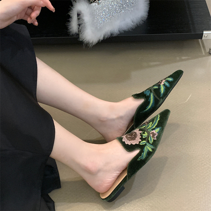 2026 New Women's Shoes Embroid - огляд і ціна Embroidery Design