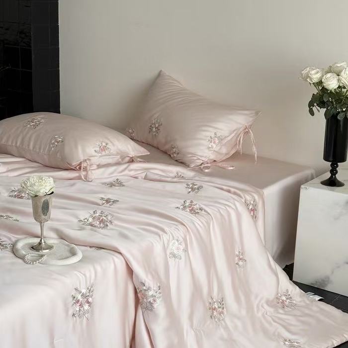 Luxury France Style Lyocell Fi - огляд і ціна Embroidery Quilt Cover